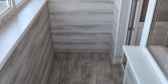 Отделка ламинатом, настил пола, установка откосов из ПВХ-панели, установка подоконников.